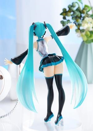 HATSUNE MIKU: ESTATUA HATSUNE MIKU: TRANSLUCENT (POP UP PARADE) 17 CM PVC [CAJA] | Akira Comics  - libreria donde comprar comics, juegos y libros online